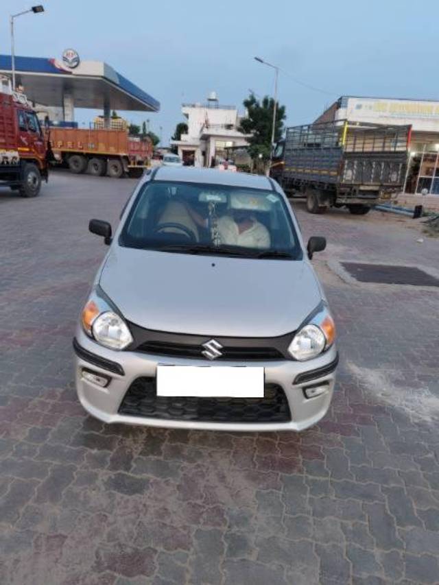 https://images10.gaadi.com/usedcar_image/4369478/original/processed_2eb24048-b7c1-4b53-a28a-e756f94e943f.jpg?imwidth=6400