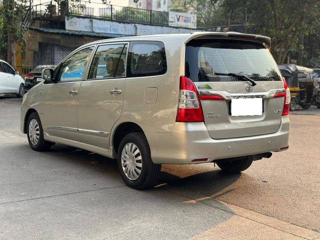 https://images10.gaadi.com/usedcar_image/4369487/original/processed_74232c26063b39d7a0b1afd41393d598.jpg?imwidth=6402