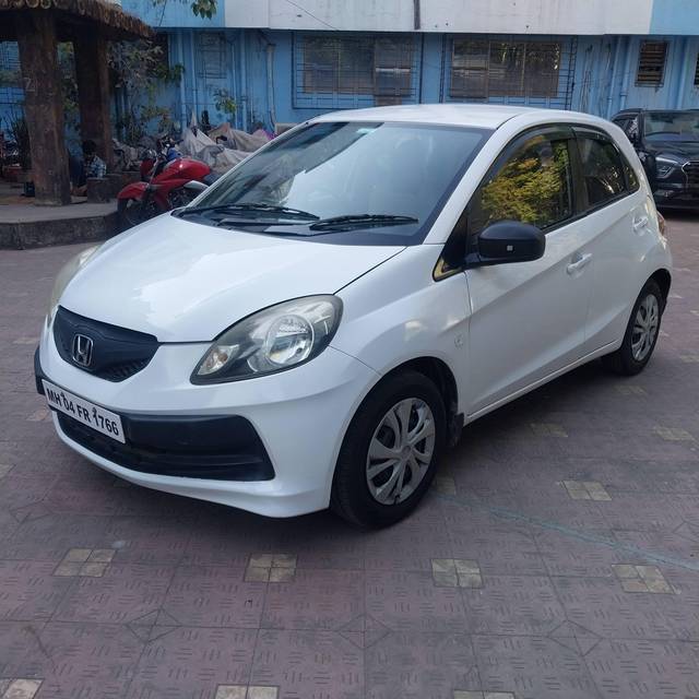 https://images10.gaadi.com/usedcar_image/4369532/original/processed_7f49907e55c7f621ecc117b30d0d5f18.jpg?imwidth=6402