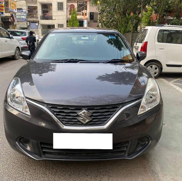 https://images10.gaadi.com/usedcar_image/4369570/original/processed_5a63e353d06798010b35f2435f76dff8.jpg?imwidth=6402