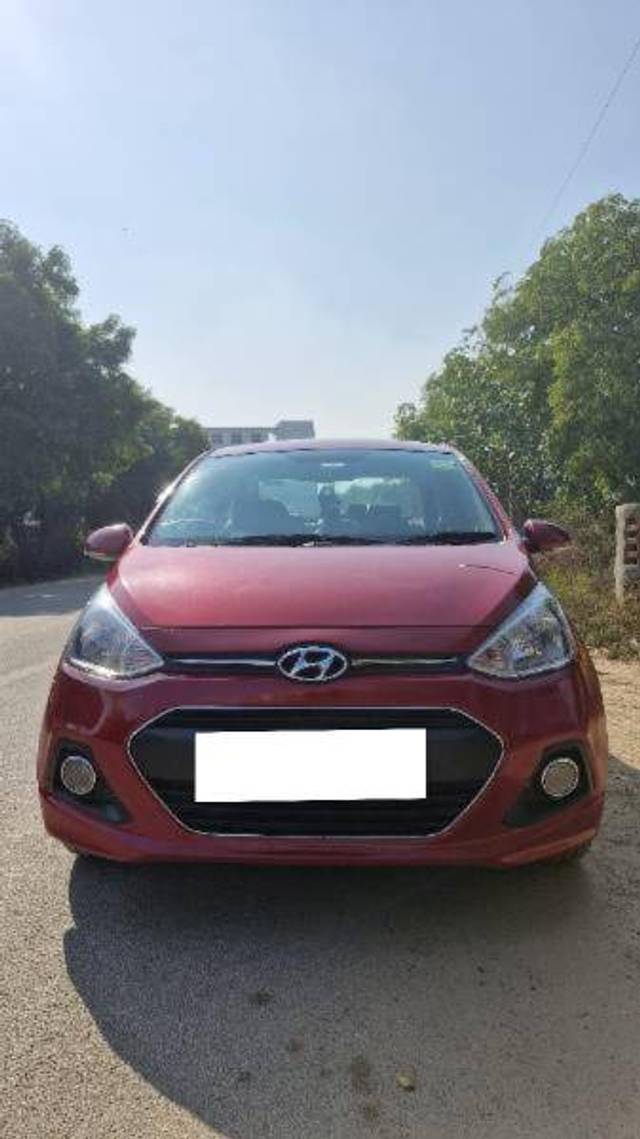 https://images10.gaadi.com/usedcar_image/4369741/original/c2c9c29e0cb9aecacdf242b3435555c7.jpg?imwidth=6402