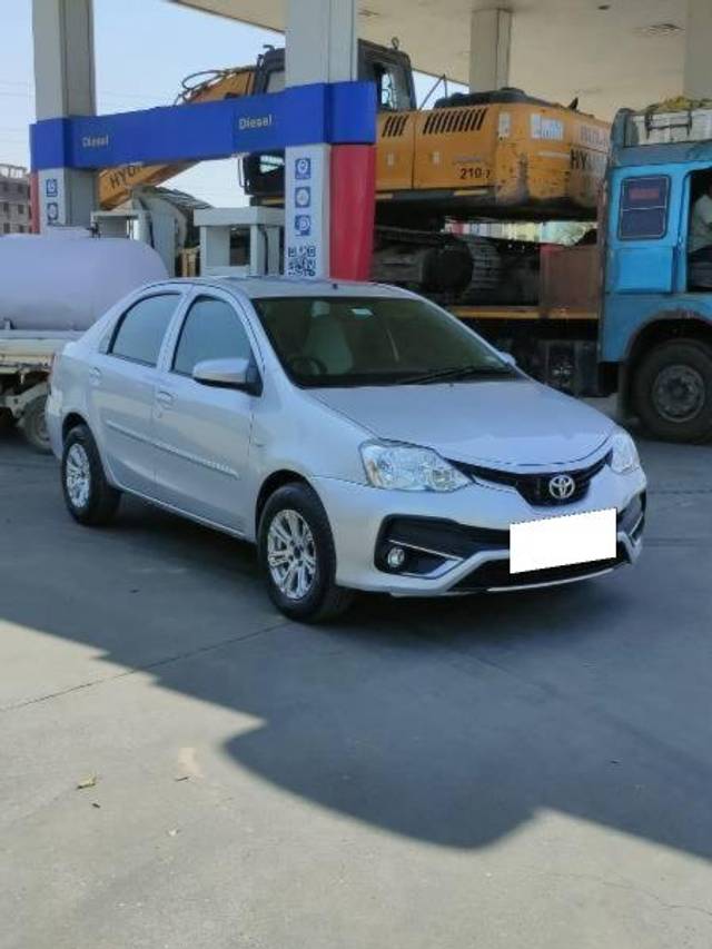 https://images10.gaadi.com/usedcar_image/4369765/original/processed_fd9341f1-fb9c-4f00-a992-c31f6c73a11c.jpg?imwidth=6400