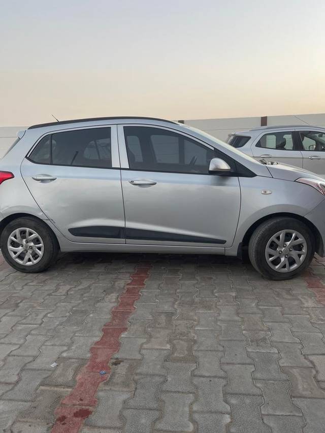 https://images10.gaadi.com/usedcar_image/4369877/original/e5c2f6a18dca27e553110e549adbf597.jpg?imwidth=6401