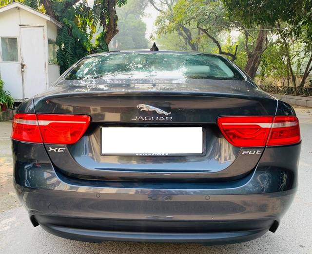 https://images10.gaadi.com/usedcar_image/4369882/original/processed_fc05a1a4a85148e088d298399901ddc4.jpg?imwidth=6402