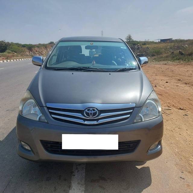 https://images10.gaadi.com/usedcar_image/4369946/original/processed_1c581f2761172d670bdfb8c65daa6893.jpg?imwidth=6400