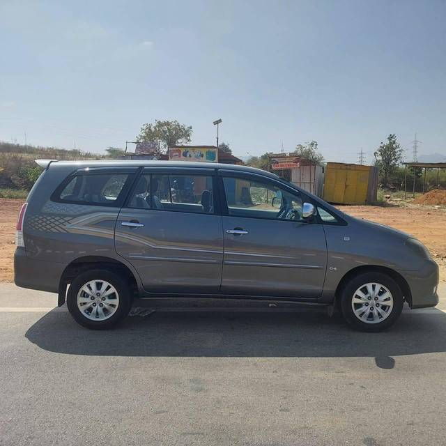 https://images10.gaadi.com/usedcar_image/4369946/original/processed_d2cdc6ca9f9b00b3b015204bce746f3f.jpg?imwidth=6401