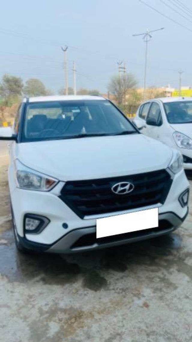 https://images10.gaadi.com/usedcar_image/4370079/original/processed_4861840f-b8ab-4f4a-bbba-c343238e15a2.jpeg?imwidth=6400