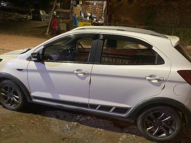 https://images10.gaadi.com/usedcar_image/4370110/original/82363547f866065066786f0bf4377d31.jpeg?imwidth=6400