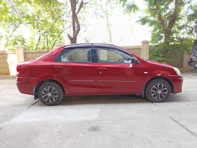 https://images10.gaadi.com/usedcar_image/4370204/original/f93f421e102c65ac80dfd9d0c97de02e.jpg?imwidth=6401