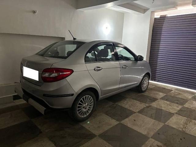 https://images10.gaadi.com/usedcar_image/4370209/original/processed_dfd27562-bb86-4b7b-b30b-c942df5a26fb.jpeg?imwidth=6401