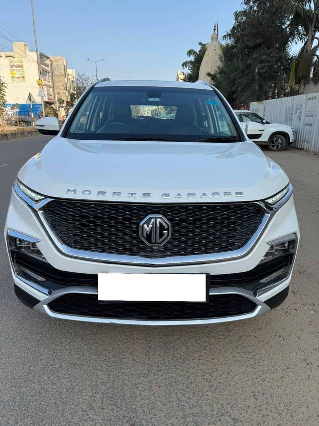 https://images10.gaadi.com/usedcar_image/4370296/original/processed_003d3f44-1121-4d8b-9b1a-55713e120fa2.jpg?imwidth=6400