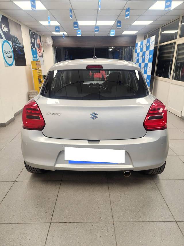 https://images10.gaadi.com/usedcar_image/4370573/original/processed_d66f27a0a5056b0cc1c3931471de6e77.jpg?imwidth=6401