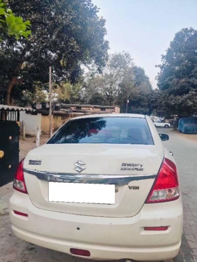 https://images10.gaadi.com/usedcar_image/4370581/original/processed_f5b059fe-01e1-438e-8f2b-c6ef89925827.jpeg?imwidth=6401