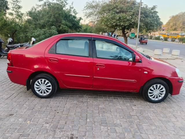 https://images10.gaadi.com/usedcar_image/4370590/original/0c86dd2039a4e3636383805359c1396e.jpg?imwidth=6401