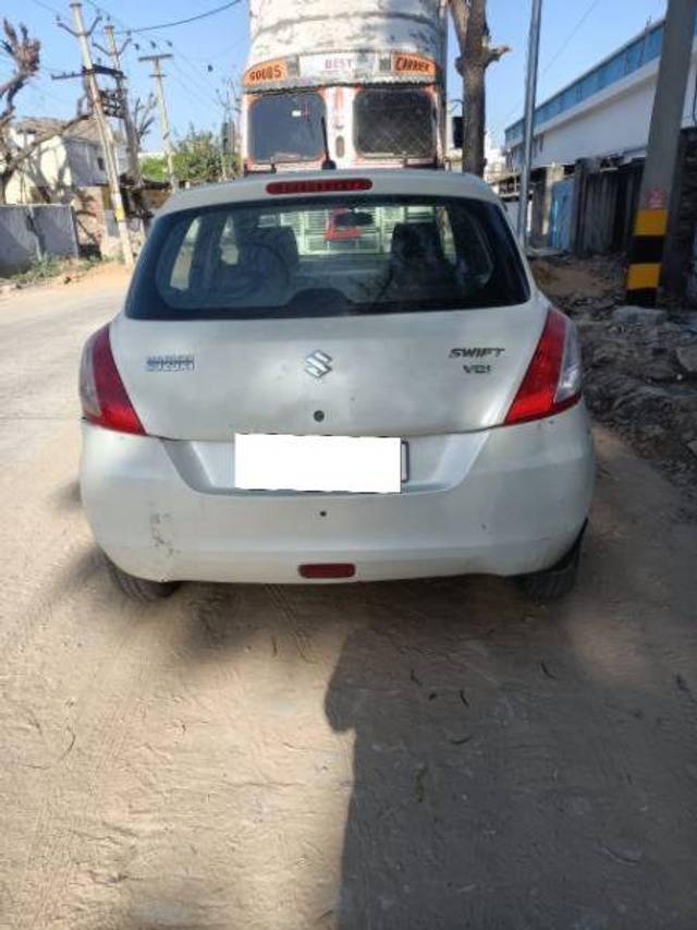 https://images10.gaadi.com/usedcar_image/4370707/original/1638f234620e7795e3d3c022452c6dce.jpg?imwidth=6400