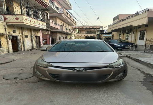 https://images10.gaadi.com/usedcar_image/4370725/original/4e2c15f76da794a453b2e33faa704c7e.jpeg?imwidth=6402