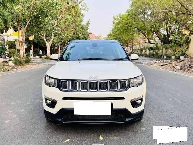 https://images10.gaadi.com/usedcar_image/4370760/original/processed_9c55689a2bb712670d7718aaf897dc53.jpg?imwidth=6400