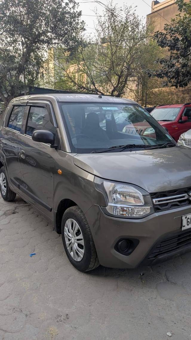 https://images10.gaadi.com/usedcar_image/4370789/original/processed_8c16df01800be6bed3bf85ba846da5ab.jpg?imwidth=6400