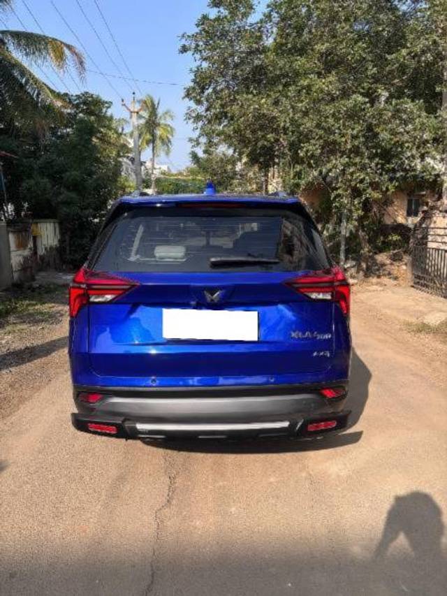 https://images10.gaadi.com/usedcar_image/4370826/original/processed_a10f469e-9ac9-4736-a77e-6629be1aa484.jpg?imwidth=6400