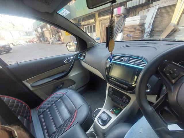 https://images10.gaadi.com/usedcar_image/4370845/original/a1e78b8cd00cd1dceb37a4f81520fa67.jpeg?imwidth=6400