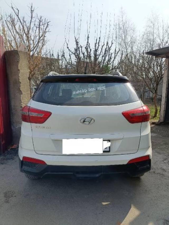 https://images10.gaadi.com/usedcar_image/4370863/original/processed_0d41a693-d2f1-4fea-9bb5-061353951310.jpg?imwidth=6401