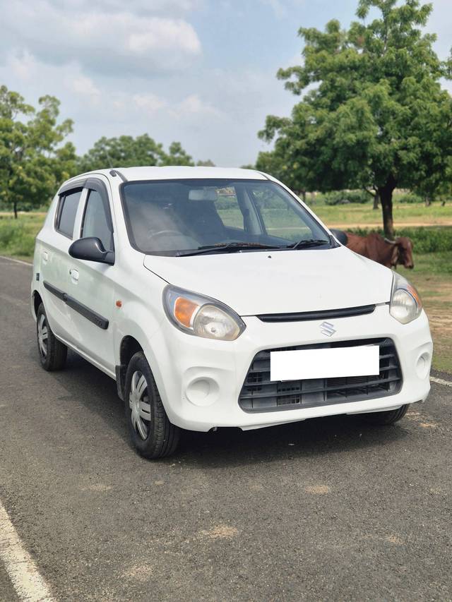 https://images10.gaadi.com/usedcar_image/4371015/original/processed_24e6d9d564a2bab9f0308ab0752a52b5.jpg?imwidth=6400