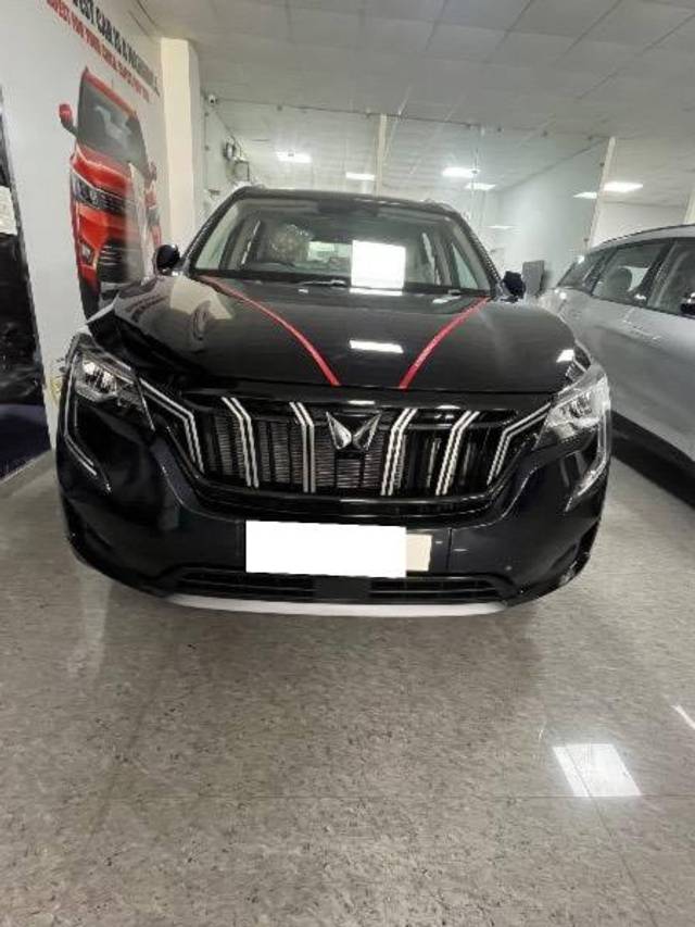 https://images10.gaadi.com/usedcar_image/4371027/original/processed_50c802e2-5bf2-4f13-8d8f-58d549cf4de0.jpeg?imwidth=6400