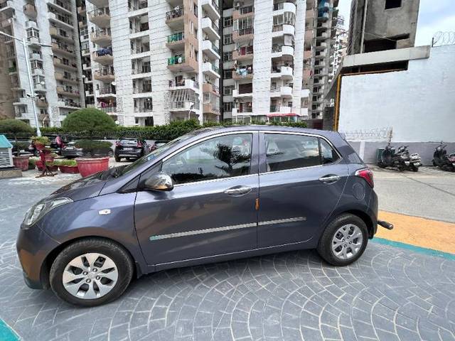 https://images10.gaadi.com/usedcar_image/4371044/original/2628fe532e6dd87a184b4dc54da5a998.jpg?imwidth=6401