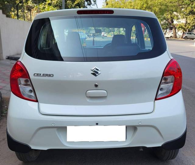 https://images10.gaadi.com/usedcar_image/4371062/original/processed_b7f8e479bfdf251515f2ba6ccf542b66.jpg?imwidth=6401