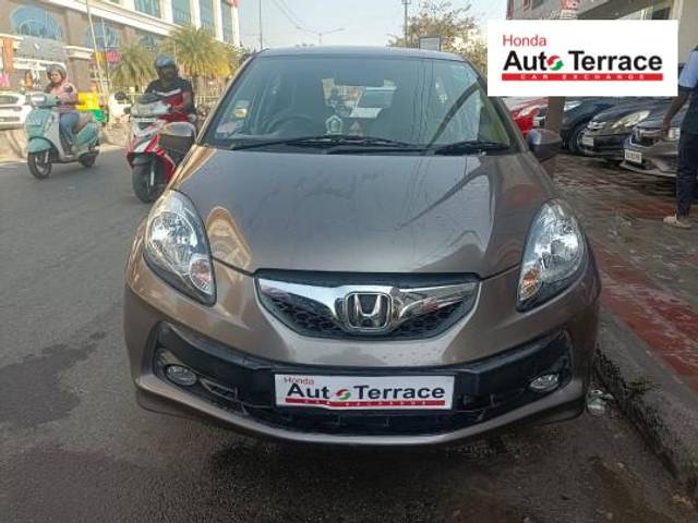 https://images10.gaadi.com/usedcar_image/4371138/original/8d9ece11e82c39f98e20075390c1edc9.jpg?imwidth=6400