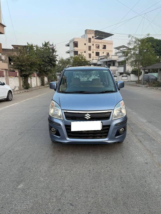 https://images10.gaadi.com/usedcar_image/4371156/original/processed_57e8973b472070a5e08af4dfef1fd8a1.jpg?imwidth=6400