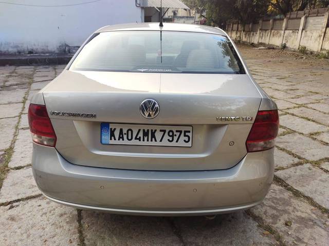 https://images10.gaadi.com/usedcar_image/4371204/original/processed_d1cd9c437c7ef00489f90da34bf7e33c.jpg?imwidth=6401