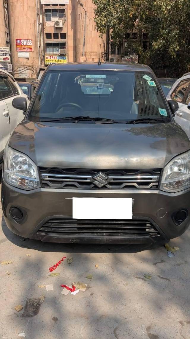 https://images10.gaadi.com/usedcar_image/4371207/original/processed_e4a85fa2641975a08eaf87793c4d9b5d.jpg?imwidth=6400