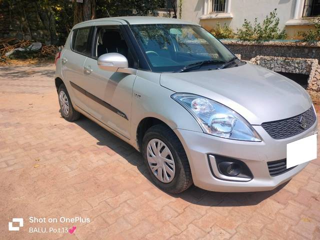 https://images10.gaadi.com/usedcar_image/4371211/original/processed_22eef19715abed46f8c92a0e5cd90a5c.jpg?imwidth=6400