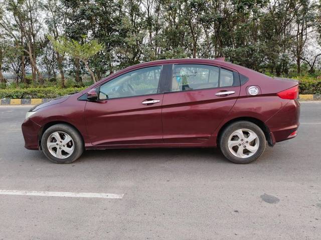 https://images10.gaadi.com/usedcar_image/4371216/original/processed_1d16a46ededa129788796059ccef865e.jpg?imwidth=6402