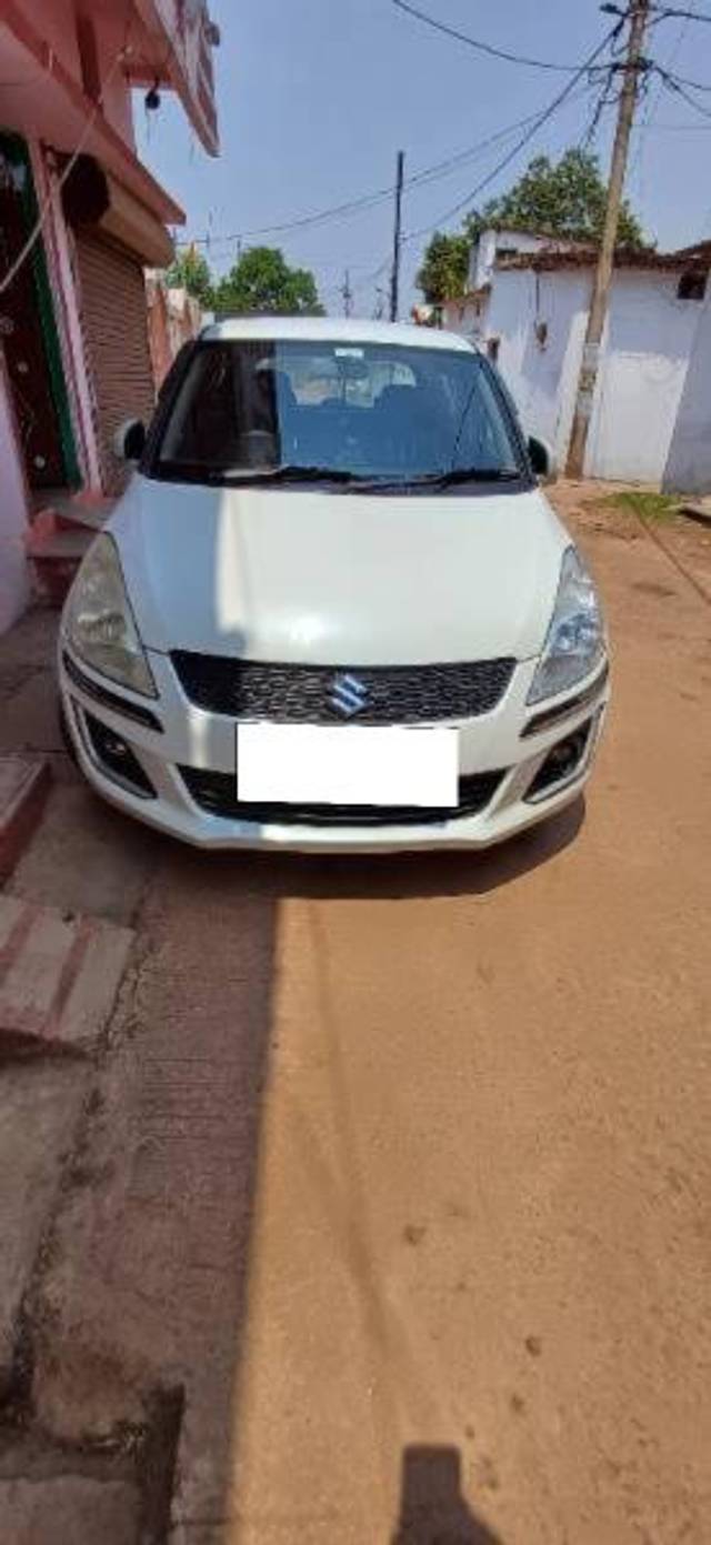 https://images10.gaadi.com/usedcar_image/4371226/original/processed_451e7099-1a15-4d05-9fe4-04ddc91c410a.jpg?imwidth=6402