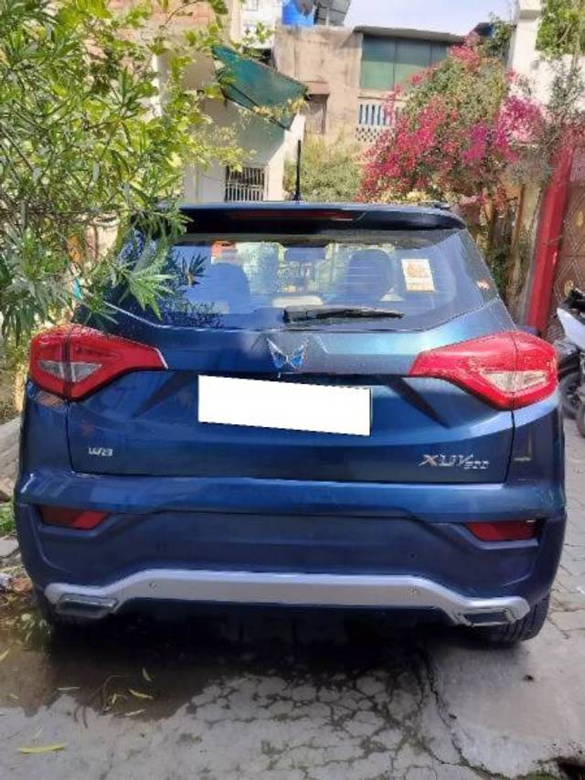 https://images10.gaadi.com/usedcar_image/4371237/original/processed_376f89ec-feb6-4132-ac14-84c0ff8ccd0a.jpg?imwidth=6401