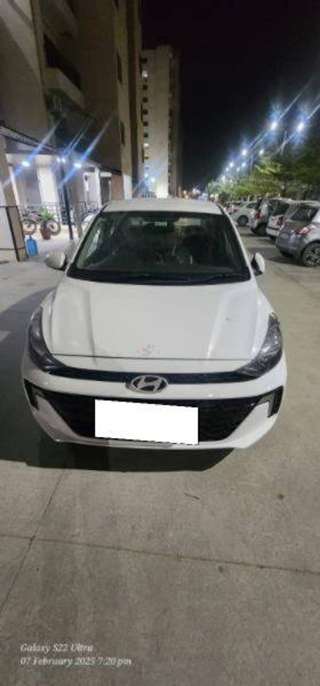 https://images10.gaadi.com/usedcar_image/4371454/original/d89f82d3e3394cccb5872b0c149a7524.jpg?imwidth=6401