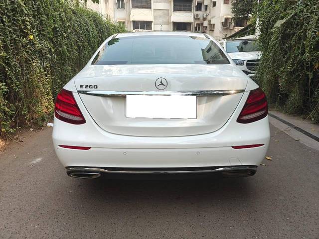 https://images10.gaadi.com/usedcar_image/4371507/original/processed_7a5ee72179335b9eb73eef8888728b6c.jpeg?imwidth=6401