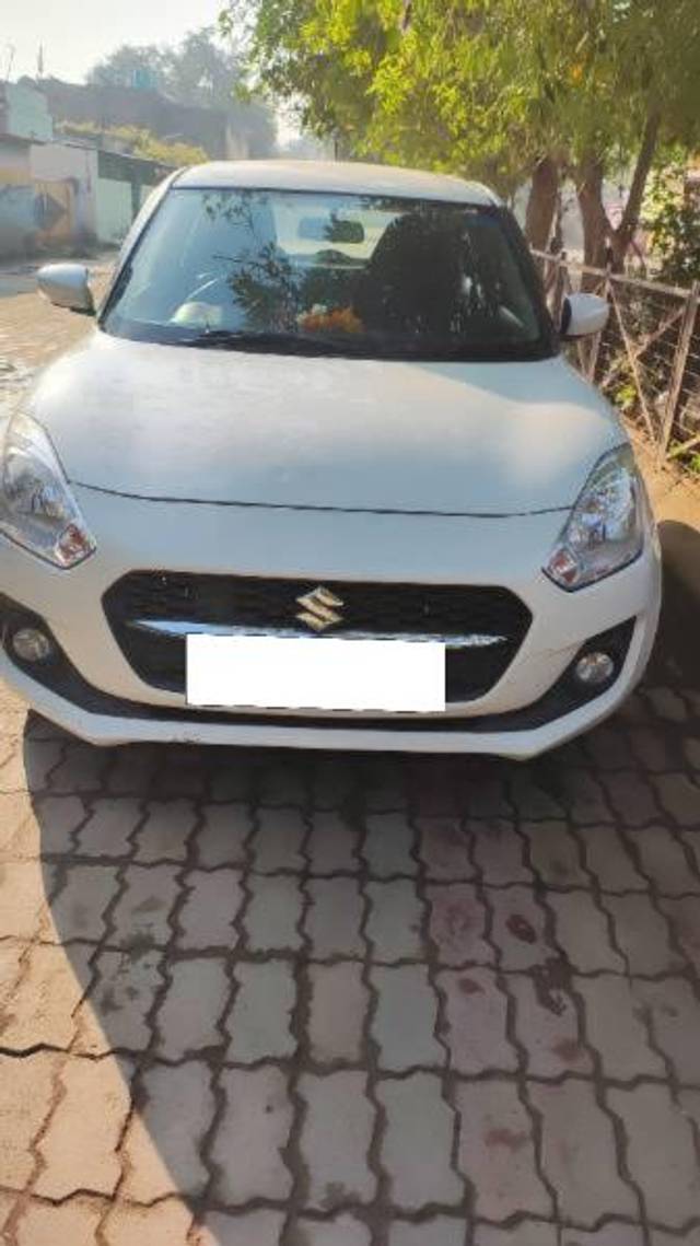 https://images10.gaadi.com/usedcar_image/4371654/original/processed_2f802012-4822-45fc-8c1b-e55d35abf5d6.jpg?imwidth=6400