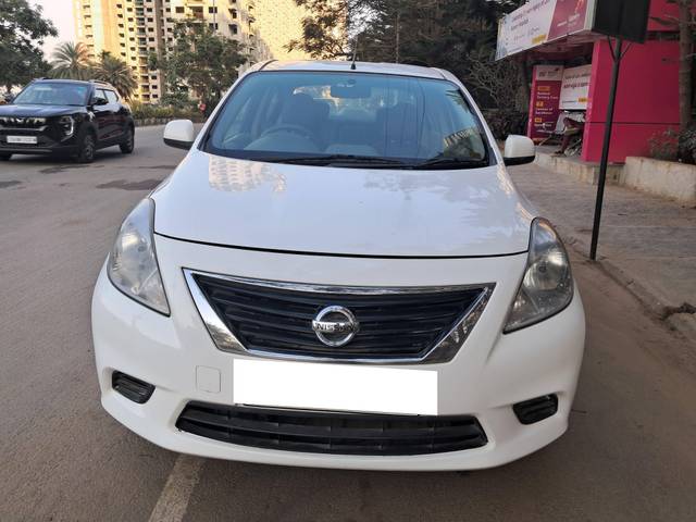 https://images10.gaadi.com/usedcar_image/4371754/original/processed_29ff14f7f780ece008d1e36d5de12639.jpg?imwidth=6401