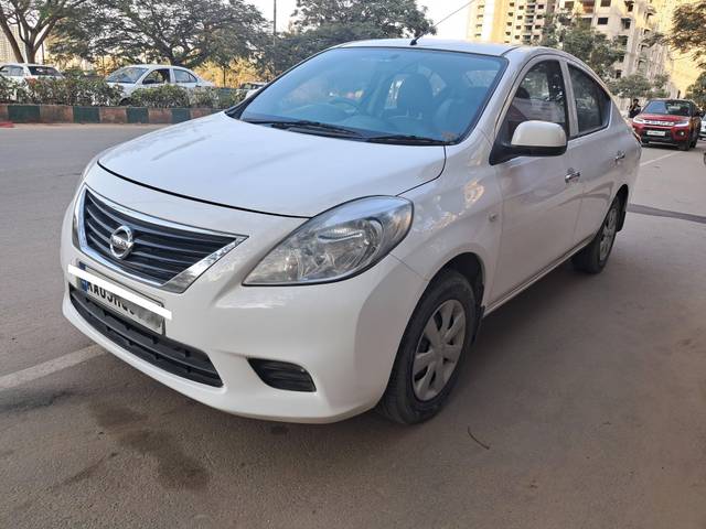 https://images10.gaadi.com/usedcar_image/4371754/original/processed_9c0104dbd4aaf82db396cf927601ce90.jpg?imwidth=6400