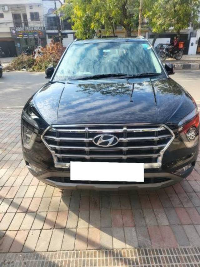 https://images10.gaadi.com/usedcar_image/4371756/original/processed_beea941e-d249-42a1-840a-402212380608.jpg?imwidth=6402