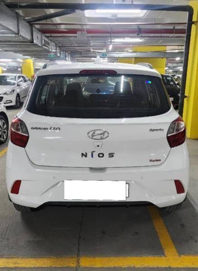 https://images10.gaadi.com/usedcar_image/4371872/original/6e8a3b63273193d863135ce0e07321e2.jpg?imwidth=6401