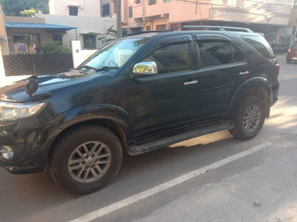 Toyota Fortuner 3.0 Diesel Toyota Fortuner 3.0 Diesel