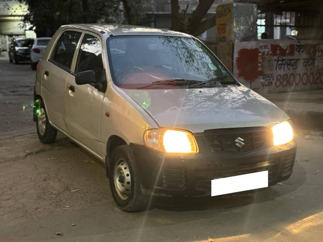 https://images10.gaadi.com/usedcar_image/4372000/original/processed_40fb709cb7b59363fd538bac30a69b3a.jpg?imwidth=6400