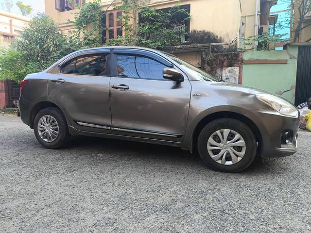 https://images10.gaadi.com/usedcar_image/4372257/original/processed_8232a09dcd180e6c1717479f354ef6b1.jpg?imwidth=6401