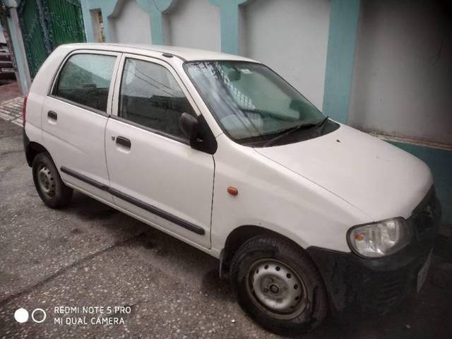 https://images10.gaadi.com/usedcar_image/4372298/original/processed_c27ab86b-f834-42de-9efa-082ba7e185e6.jpg?imwidth=6400