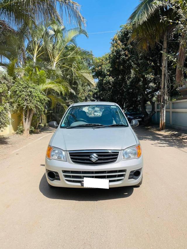 https://images10.gaadi.com/usedcar_image/4372505/original/processed_e60546bed22273c2ad66d6100bb6a28d.jpg?imwidth=6400