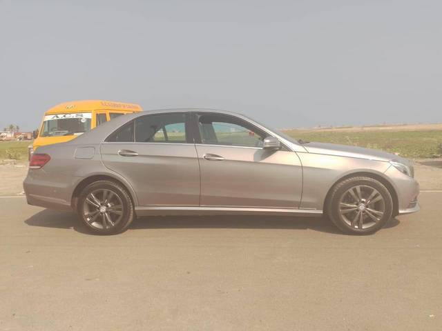 https://images10.gaadi.com/usedcar_image/4372533/original/processed_e3960d41965be41c40433c09fad86f1b.jpg?imwidth=6401